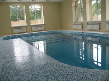 pool-015